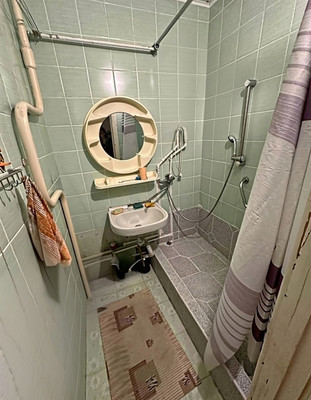 Продам двухкомнатную (2-комн.) квартиру, Андропова ул, 67, Ступино г