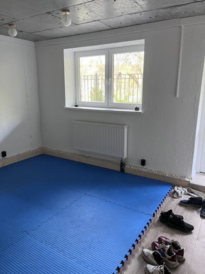 Сдам коммерческое помещение 99,7 м2, Тихоненко ул, 17а, Калининград г