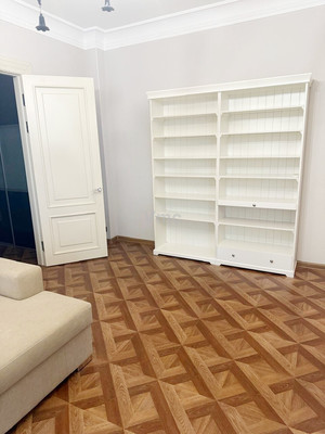 Сдам двухкомнатную (2-комн.) квартиру, Фрунзенская наб, 4, Москва г