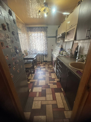 Продам трехкомнатную (3-комн.) квартиру, Луначарского ул, 9, Армавир г