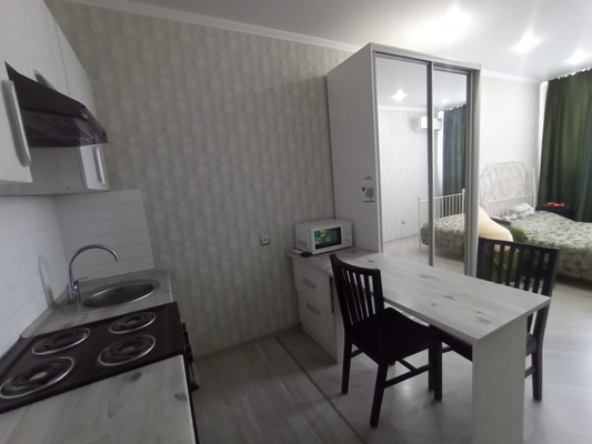 Продам однокомнатную (1-комн.) квартиру, им. Карякина ул, 5к2, Краснодар г