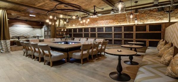 Продам коммерческое помещение 610 м2, 1-я Брестская ул, 62, Москва г