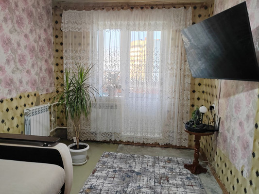 Продам однокомнатную (1-комн.) квартиру, Зари ул, 1, Нижний Тагил г