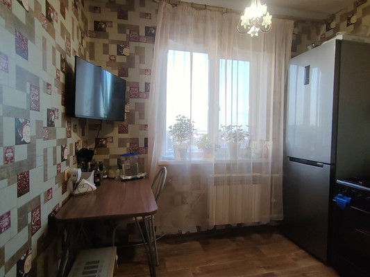 Продам однокомнатную (1-комн.) квартиру, Зари ул, 1, Нижний Тагил г