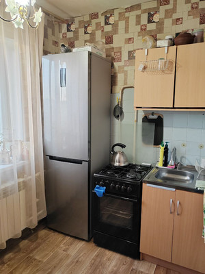 Продам однокомнатную (1-комн.) квартиру, Зари ул, 1, Нижний Тагил г