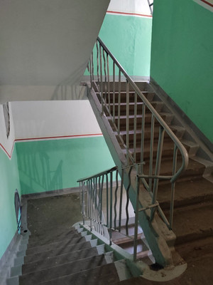 Продам однокомнатную (1-комн.) квартиру, Зари ул, 1, Нижний Тагил г