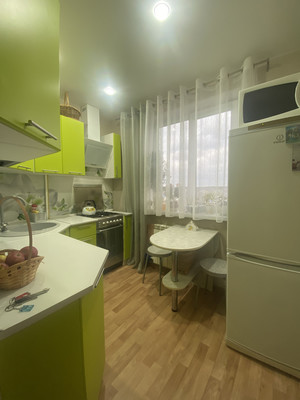 Продам двухкомнатную (2-комн.) квартиру, Ильича ул, 76, Нижний Тагил г