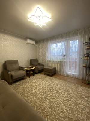 Продам двухкомнатную (2-комн.) квартиру, Ильича ул, 76, Нижний Тагил г