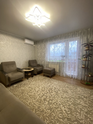 Продам двухкомнатную (2-комн.) квартиру, Ильича ул, 76, Нижний Тагил г