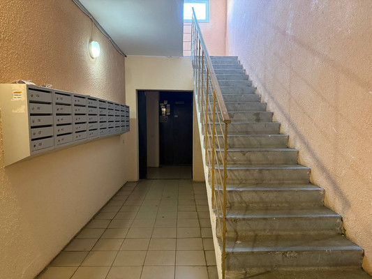 Продам однокомнатную (1-комн.) квартиру, О.Кошевого ул, 17, Калининград г