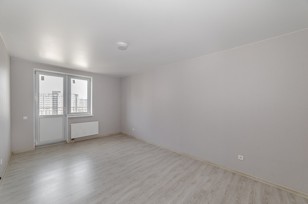 Продам трехкомнатную (3-комн.) квартиру, Западный Обход ул, 65к1, Краснодар г