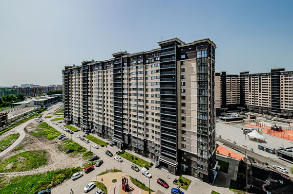 Продам трехкомнатную (3-комн.) квартиру, Западный Обход ул, 65к1, Краснодар г