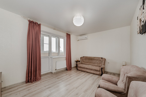 Продам однокомнатную (1-комн.) квартиру, им. Репина ул, 1/2к3, Краснодар г