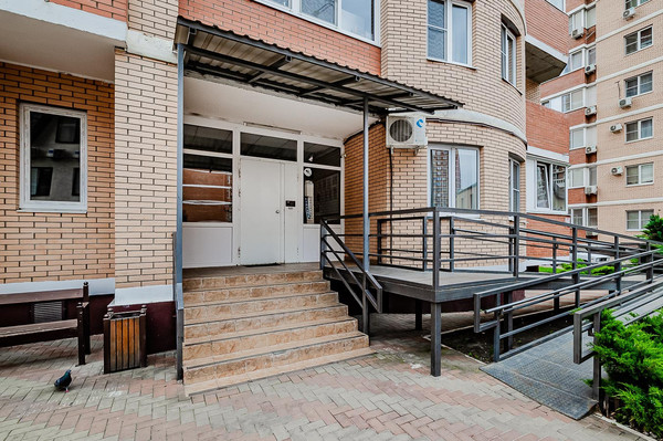 Продам однокомнатную (1-комн.) квартиру, им. Репина ул, 1/2к3, Краснодар г