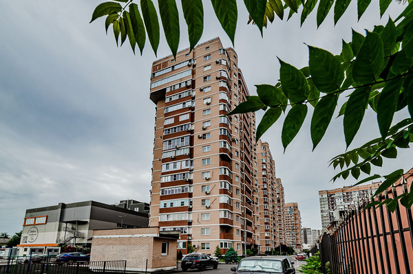 Продам однокомнатную (1-комн.) квартиру, им. Репина ул, 1/2к3, Краснодар г