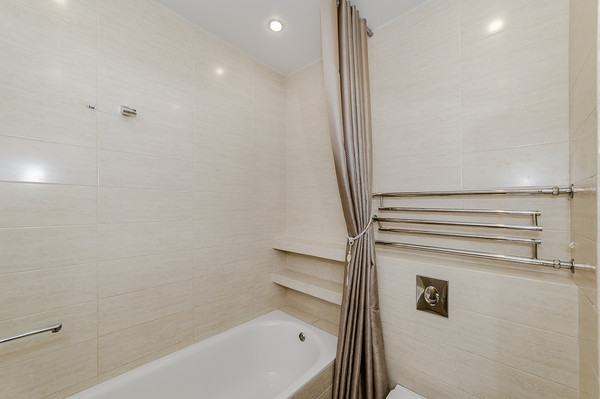 Продам однокомнатную (1-комн.) квартиру, им. Репина ул, 3/1к2, Краснодар г