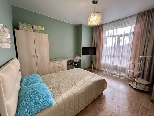 Продам однокомнатную (1-комн.) квартиру, Лейтенанта Шмидта ул, 17, Новороссийск г