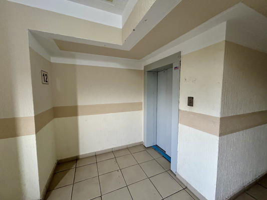 Продам однокомнатную (1-комн.) квартиру, Лейтенанта Шмидта ул, 17, Новороссийск г