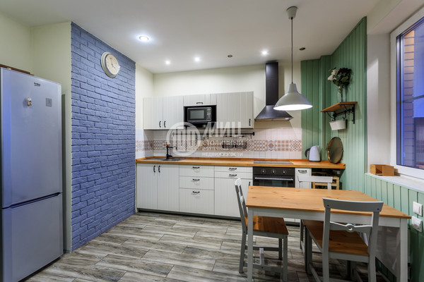 Продам однокомнатную (1-комн.) квартиру, Зеленые аллеи б-р, 4, Видное г