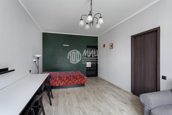 Продам однокомнатную (1-комн.) квартиру, Зеленые аллеи б-р, 4, Видное г