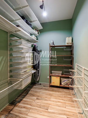 Продам однокомнатную (1-комн.) квартиру, Зеленые аллеи б-р, 4, Видное г