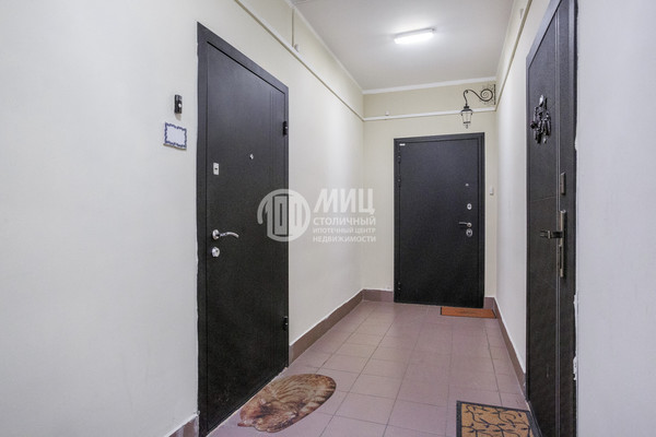 Продам однокомнатную (1-комн.) квартиру, Зеленые аллеи б-р, 4, Видное г