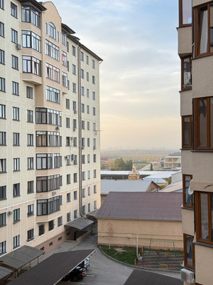 Продам трехкомнатную (3-комн.) квартиру, Шарданова ул, 50к2, Нальчик г