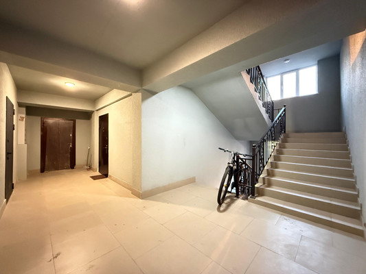 Продам трехкомнатную (3-комн.) квартиру, Шарданова ул, 50к2, Нальчик г