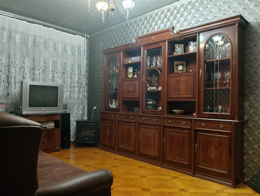 Продам трехкомнатную (3-комн.) квартиру, Казахская ул, 105А, Ростов-на-Дону г