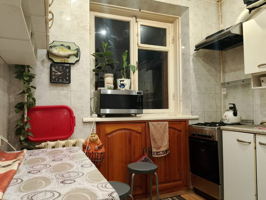 Продам трехкомнатную (3-комн.) квартиру, Казахская ул, 105А, Ростов-на-Дону г