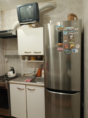 Продам трехкомнатную (3-комн.) квартиру, Казахская ул, 105А, Ростов-на-Дону г