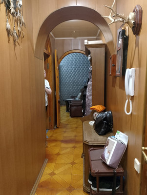 Продам трехкомнатную (3-комн.) квартиру, Казахская ул, 105А, Ростов-на-Дону г