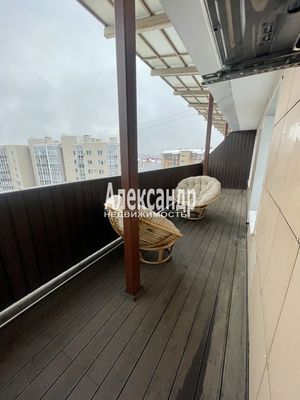 Продам двухкомнатную (2-комн.) квартиру, Береговая ул, 28к4, Колпино г