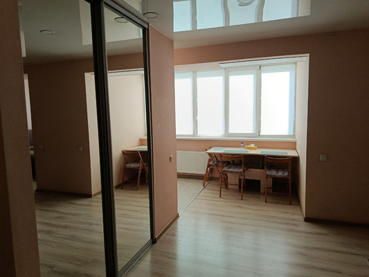 Продам однокомнатную (1-комн.) квартиру, Пригородная ул, 35, Перово с