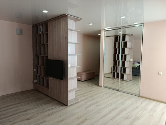 Продам однокомнатную (1-комн.) квартиру, Пригородная ул, 35, Перово с