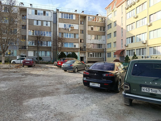 Продам однокомнатную (1-комн.) квартиру, Пригородная ул, 35, Перово с