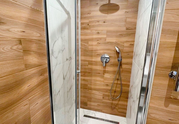 Продам трехкомнатную (3-комн.) квартиру, Фадеева (Центральный р-н) ул, 31, Сочи г