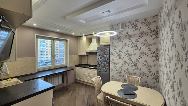 Продам трехкомнатную (3-комн.) квартиру, Деловая ул, 24, Нижний Новгород г