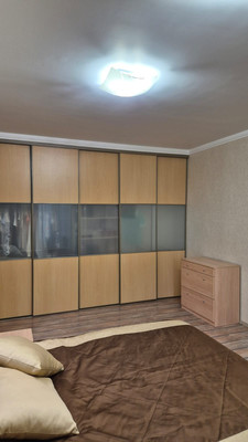 Продам трехкомнатную (3-комн.) квартиру, Деловая ул, 24, Нижний Новгород г