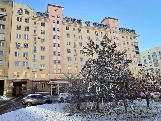 Продам трехкомнатную (3-комн.) квартиру, Деловая ул, 24, Нижний Новгород г