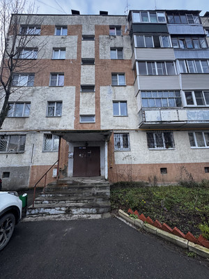 Продам трехкомнатную (3-комн.) квартиру, Красная (Львовский мкр.) ул, 56/10, Подольск г