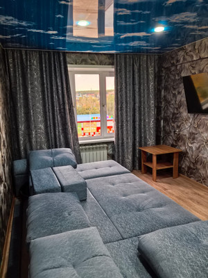 Продам однокомнатную (1-комн.) квартиру, Декабрьских Событий ул, 1, Черемхово г