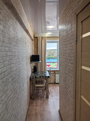 Продам однокомнатную (1-комн.) квартиру, Декабрьских Событий ул, 1, Черемхово г