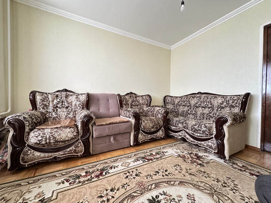 Продам двухкомнатную (2-комн.) квартиру, 2-й Таманской Дивизии ул, 31к1, Вольный Аул кп