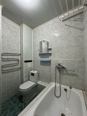 Продам двухкомнатную (2-комн.) квартиру, 2-й Таманской Дивизии ул, 31к1, Вольный Аул кп