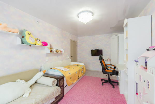 Продам трехкомнатную (3-комн.) квартиру, Андреева пер, 4к9, Ростов-на-Дону г