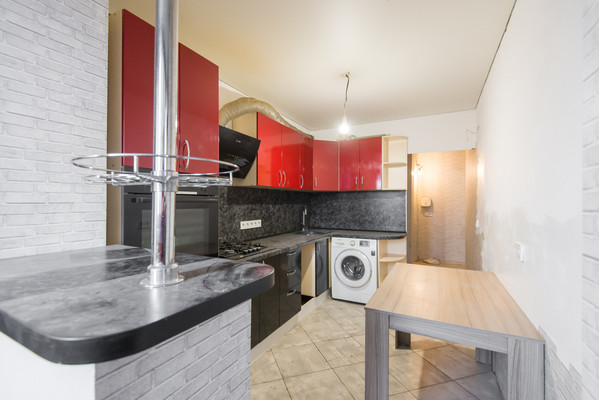 Продам двухкомнатную (2-комн.) квартиру, 2-й Пятилетки ул, 6, Ростов-на-Дону г