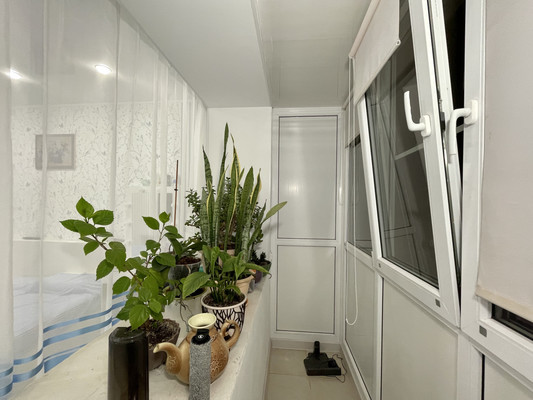 Продам трехкомнатную (3-комн.) квартиру, Морская ул, 80, Волгодонск г