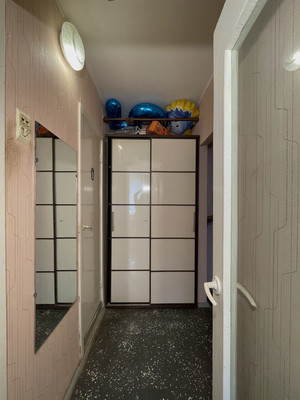 Продам однокомнатную (1-комн.) квартиру, Гагарина ул, 2, Волгодонск г