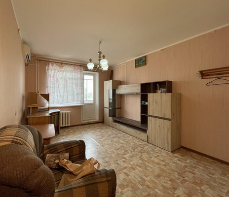 Продам однокомнатную (1-комн.) квартиру, Гагарина ул, 2, Волгодонск г